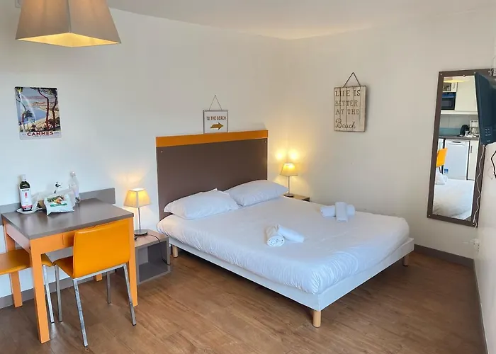 Daire Piscine & Parking By Connexion Cannes
